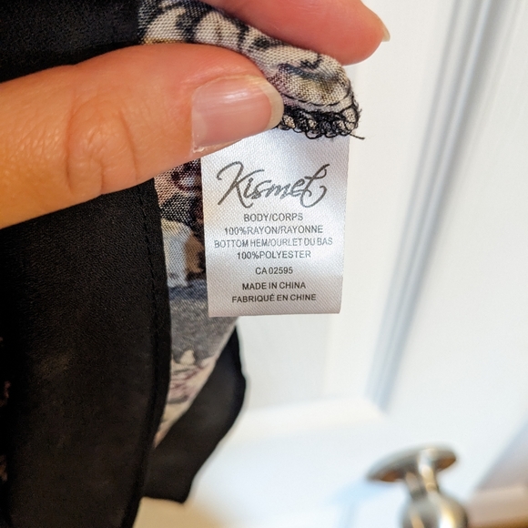 Kismet Floral Blouse XSmall - Picture 3 of 5